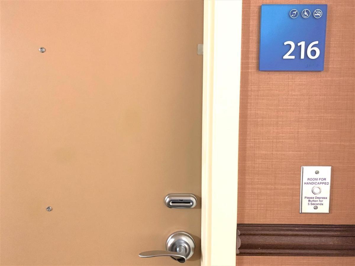 Holiday Inn Express Fresno Northwest - Herndon By Ihg Esterno foto