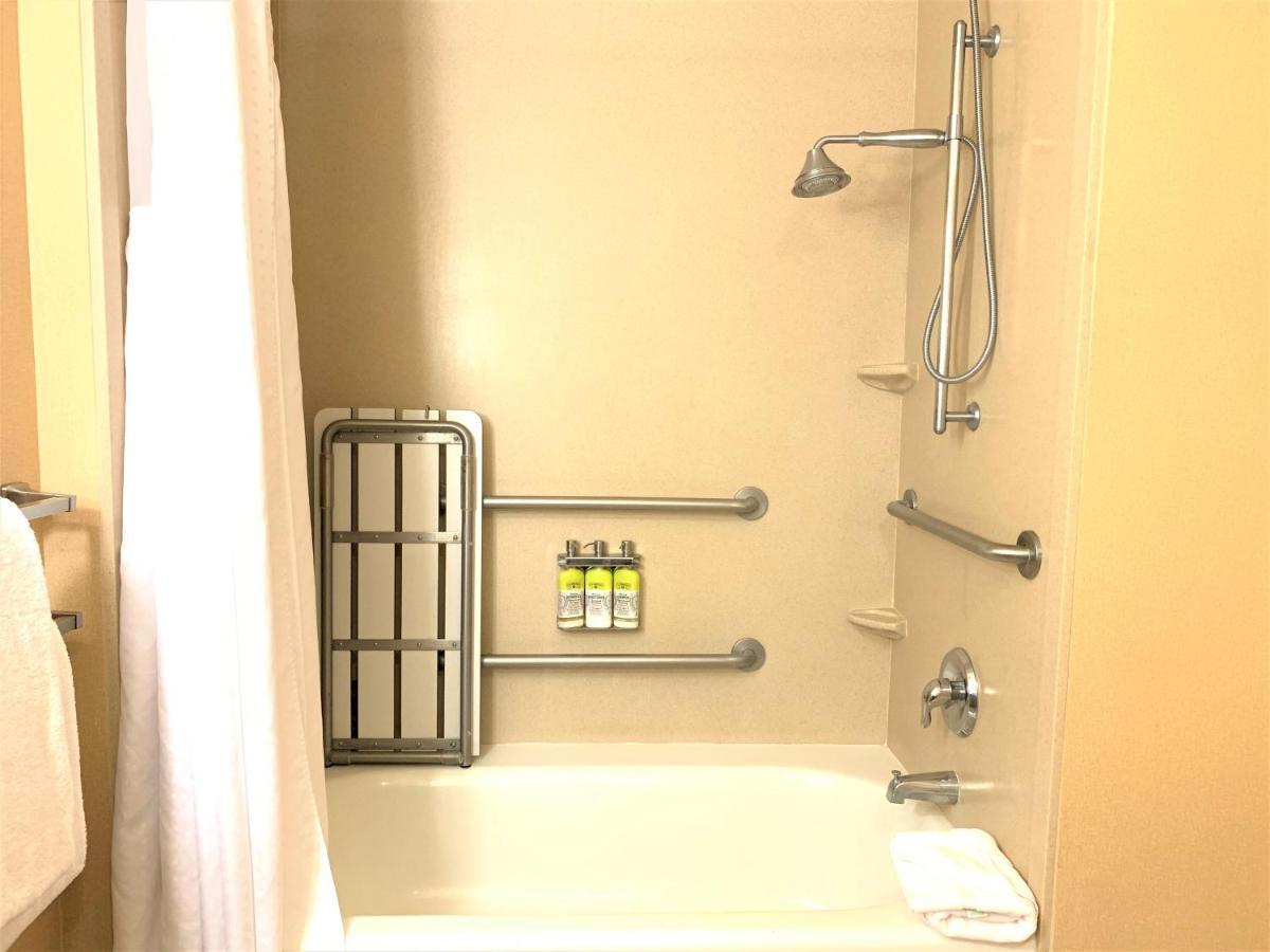Holiday Inn Express Fresno Northwest - Herndon By Ihg Esterno foto