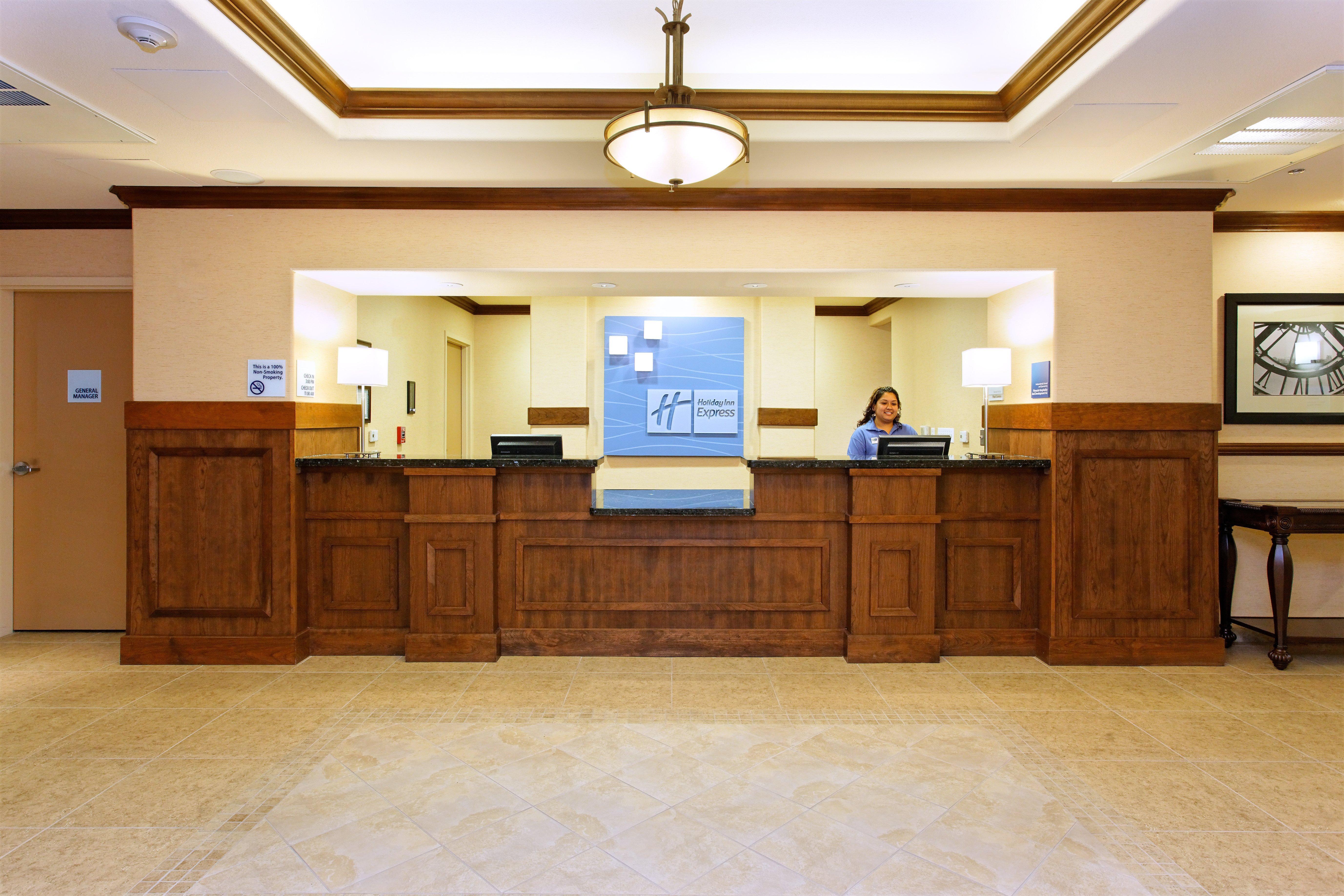 Holiday Inn Express Fresno Northwest - Herndon By Ihg Esterno foto