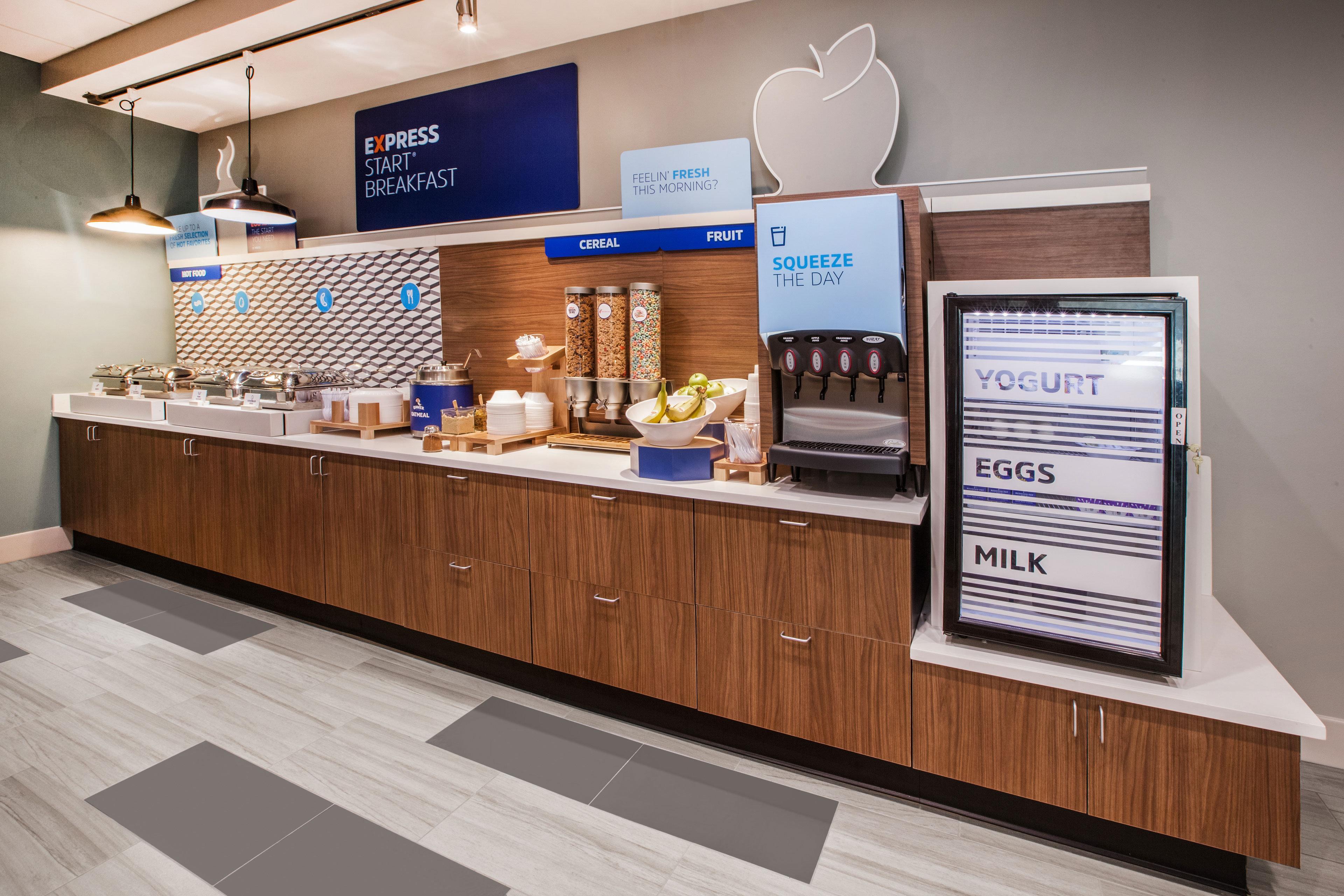 Holiday Inn Express Fresno Northwest - Herndon By Ihg Esterno foto